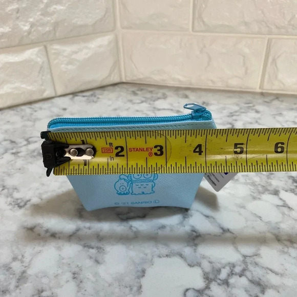 3/$20 🌸 Sanrio Character Coin Pouch - Picture 3 of 4